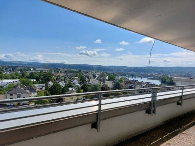Stilvolle 1-Raum-Wohnung mit gehobener Innenausstattung mit Balkon und Einbauküche in Koblenz