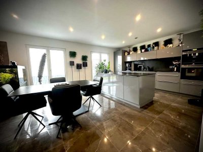 Ohne Provision!!! Moderne Stadtvilla in Top-Lage von Burglengenfeld – Augustenhof