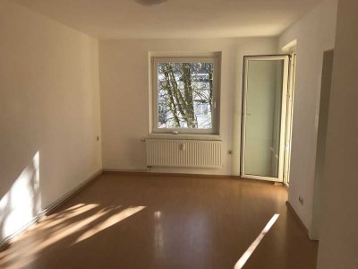 3ZKB, Wiesbaden-City, Balkon,EBK,  2er WG tauglich
