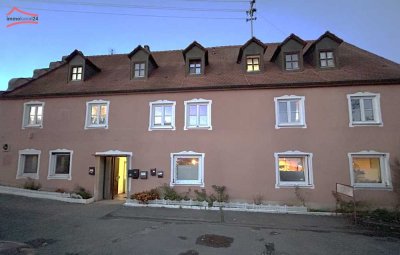 Außergewöhnliches Objekt mit Terrassen, vielen Zimmern und Gestaltungsspielraum in 86732 Oettingen