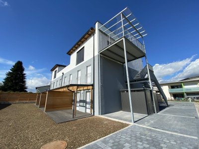 Hochburg-Ach: Maisonettewohnung mit Reihenhauscharakter