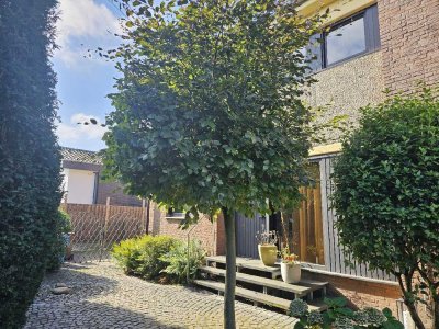 Gepflegtes Reiheneckhaus mit Garten und Garage in Dyklage