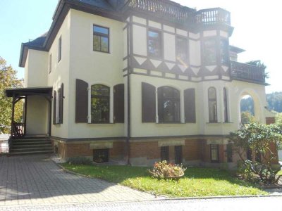 2-Raum-Wohnung mit 62 m² mit Balkon