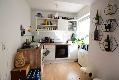 Helles und modernes Single-Appartement mit Terrasse in direkter Innenstadt Nähe!!