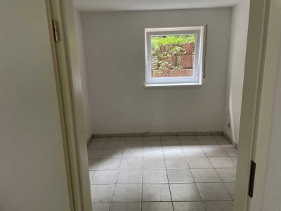Attraktive 3-Zimmer-Souterrain-Wohnung in Pforzheim