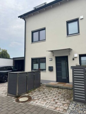 Neuwertiges großzügiges REH - Heizen ohne Gas, KfW55