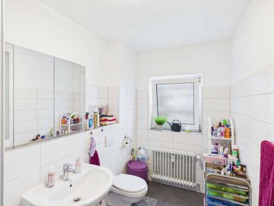 Attraktive Kapitalanlage in Seeheim-Jugenheim: Vermietete 3-Zimmer-Wohnung mit Balkon