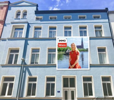 Große 1-Zimmer Wohnung mit Einbauküche