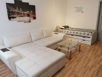 Zentrale-vollmöblierte 3-Zimmer-Wohnung in Heilbronn