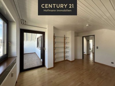 Gut geschnittene 3-Zimmerwohnung mit Garage und Balkon zentral in Schwörstadt