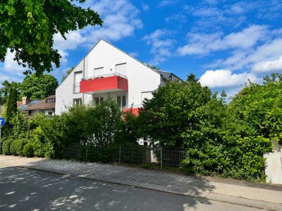 Über den Dächern von Fasangarten:  Stylische DG-Wohnung mit 3-Zimmern XL-Deckenhöhe und Südterrasse