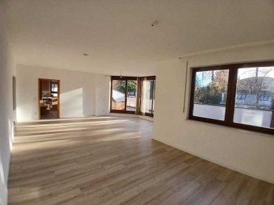 Großzügige 4-Zimmer Wohnung mit Balkon in München-Perlach