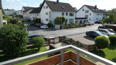 Kernsanierte 3,0 - Zimmer-Wohnung mit 10m langen Balkon in Niederdorfelden