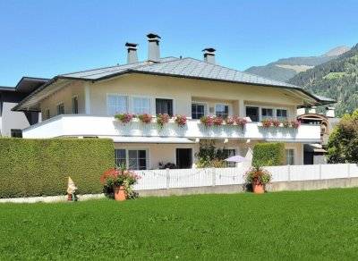 Moderne Landhaus-Villa in Golfplatznähe !