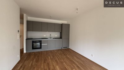 / EIGENGARTEN / 2 ZIMMER / TERRASSE / VERFÜGBAR AB SOFORT