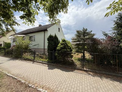 6-Zimmer-Einfamilienhaus in Storkow (Mark) 300 Meter zum Strand