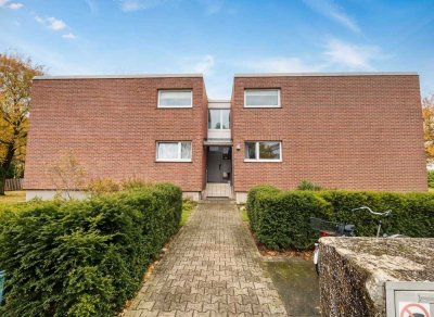 KR-Benrad-Süd: Charmante 2-Zimmer-Wohnung mit Loggia und Ausblick