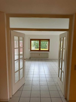 Maisonette Wohnung mit Garten und Reihenhaus-Charakter