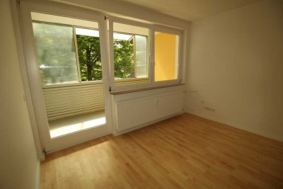 Sonnige Wohnung in der City von Bochum mit Balkon und EBK