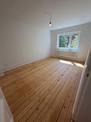 Wunderschöne sanierte 2 Zimmer Wohnung zum wohl fühlen.
