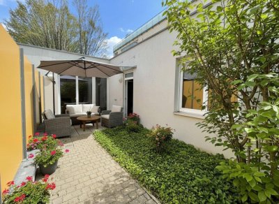1160! Modernes Wohnen mit Hauscharakter! 2 Zimmer Eigentum mit Garten und Terrasse! Garagenplatz optional!
