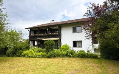 Idyllisch Wohnen an der Mangfall: mit Balkon und schönem Garten !
