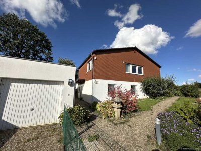 Oase der Ruhe - Bungalow in Feldrandlage mit Garten - exklusive Einliegerwohnung