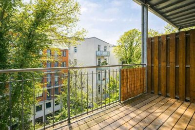 Altbaujuwel im Herzen von Eimsbüttel, 3 Zimmer-Wohnung mit 2 Balkonen!