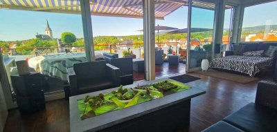 Penthausloft mit Klima, Kamin und Pool