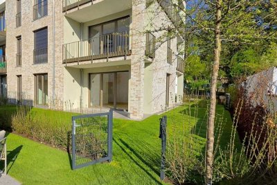 Neubau Zwei-Zimmer-Wohnung mit Terrasse und großen Garten