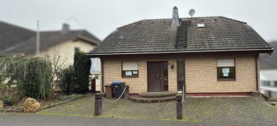 Einfamilienhaus mit Doppelgarage in Cochem-Cond