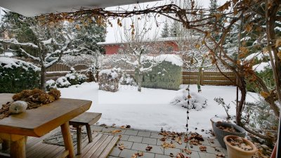 Gepflegt Wohnen in sonniger Gartenwohnung - TG inklusive- möbliert- TG includiert