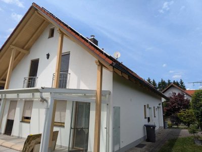 Großzügiges freistehendes Einfamilienhaus in Ortsrandslage