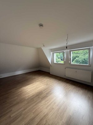 Exklusive 2-Zimmer-Dachgeschosswohnung mit gehobener Innenausstattung in Hagen-Haspe