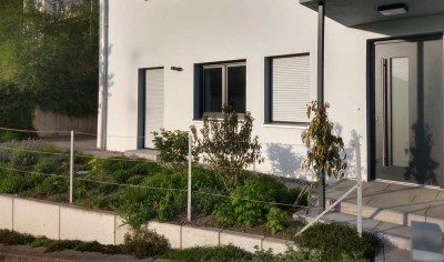 Ruhige 2,5 Zimmer Wohnung mit Terrasse in Waldshut