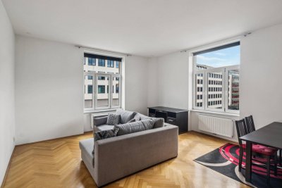 Lichtdurchflutete Altbauwohnung mit
Entwicklungschance im Herzen von Brigittenau