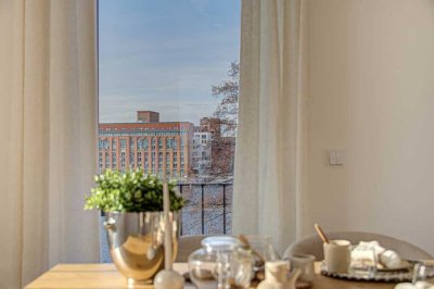 Neubau-Single-Apartment direkt am Wasser - lichterfüllt - bodentiefe Fenster - Aufzug