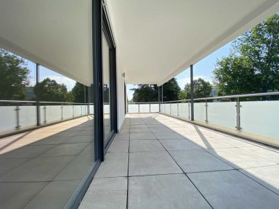 KL - Nord, Außergewöhnliche 3 ZKB, XXL Balkon, Garage, 2 Bäder, Einbauküche "NEUWERTIG"
