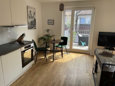 Attraktive 2-Zimmer Wohnung mit Balkon und Einbauküche in zentraler Lage in Weinstadt-Endersbach