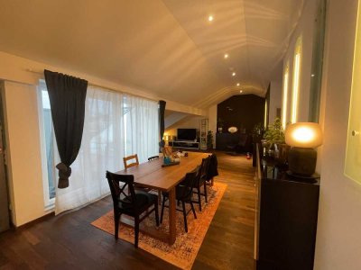 Traumhafte 3-Zimmer Wohnung mit Dachterrasse in zentraler Lage