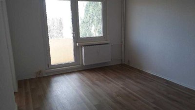 1-Raum-Wohnung mit Dusche und Balkon zu vermieten