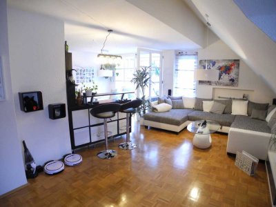 Hedelfingen: Großzügige, helle und gut aufgeteilte 3,5-Zi.-Wohnung * Wintergarten * EBK