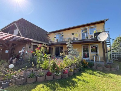 Charmantes Zweifamilienhaus zum verwirklichen Ihrer Wohnträume