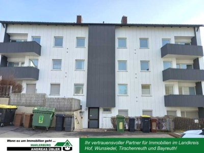 4-Zimmer-Wohnung im Erdgeschoss mit Balkon