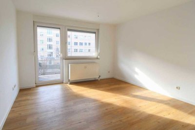 +++ Ihre neue Wohnung in Blasewitz: 2-Zimmer mit TG-Stellplatz, Südbalkon und großer Terrasse +++
