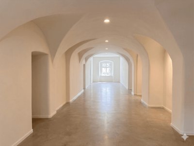 Einzigartige Gelegenheit: Erstbezug am Hauptplatz/ 170 m² Wohntraum / private Terrasse
