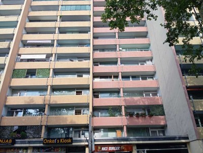 Charmante Wohnung mit Balkon und Aufzug ,3 Zimmer,gute Lage!