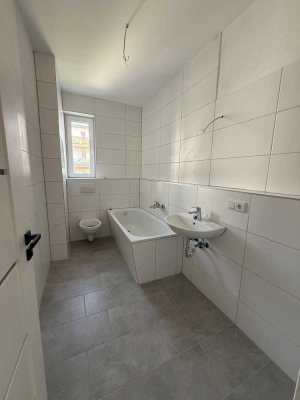 Helle, renovierte 4-Zimmer-Wohnung in Top-Zustand zu vermieten