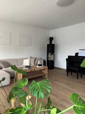 Bochum-Linden! Großzügige Doppelhaushälfte in Hanglage!