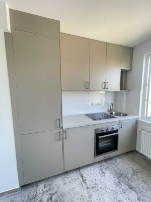 Sachsenhausen: Kernsanierter 3-Zimmer-Wohnung mit Skylineblick
